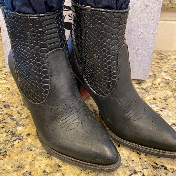 Freebird Clementine Black Leather Boots 